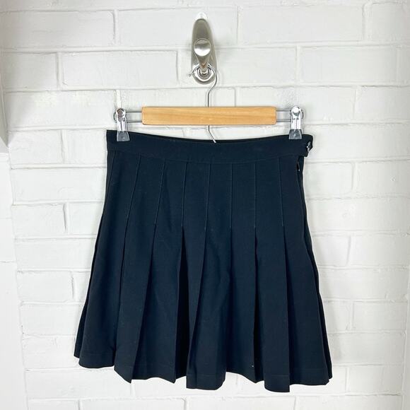 Dynamite Black Pleated Skirt Size XS - Picture 1 of 6